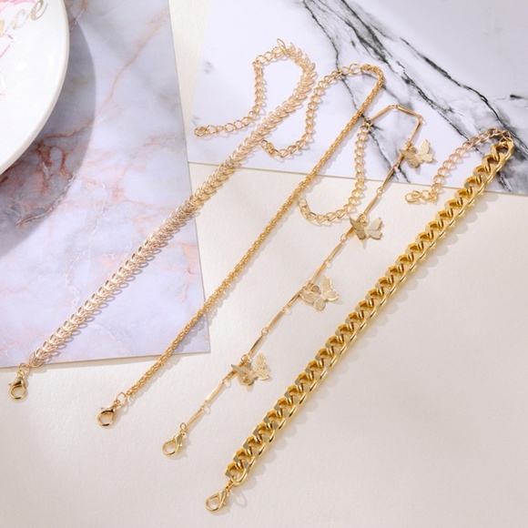 **KEZIAH* 4-Pc Gold Butterfly Fashion Bracelet Set - Picture 5 of 6